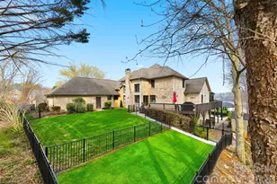 4624 9th St NE, Hickory, NC 28601 - Photo 4