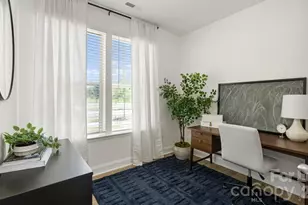 2635 W Trade St, Charlotte, NC 28208 - Photo 8