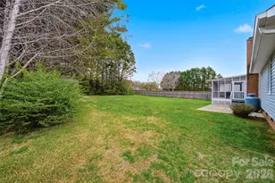 1951 19th Ave Dr NE, Hickory, NC 28601 - Photo 32