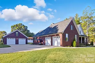 706 Toncin Ave, Bessemer City, NC 28016 - Photo 2