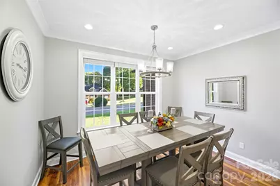 706 Toncin Avenue, Bessemer City, NC 28016 - Photo 14