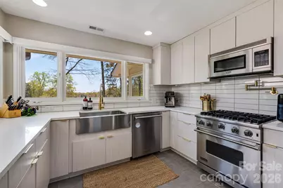 6 Pine Knoll Drive, Lake Wylie, SC 29710 - Photo 12