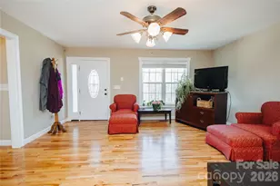 160 Winsome Forest Dr, Nebo, NC 28761 - Photo 8