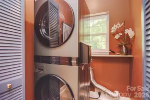 1021 Vickie Ln, Matthews, NC 28104 - Photo 22