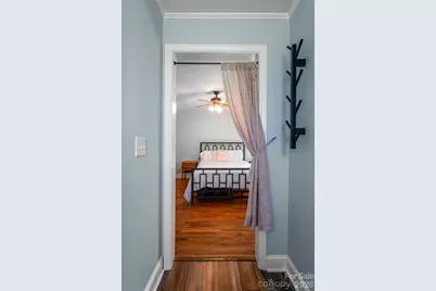 215 Browning Avenue, Hendersonville, NC 28791 - Photo 22