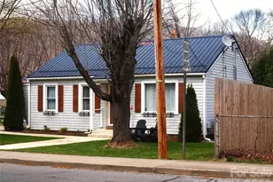 316 Hazelwood Ave, Waynesville, NC 28786 - Photo 2