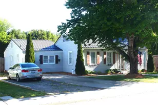 316 Hazelwood Ave, Waynesville, NC 28786 - Photo 2