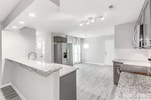 8242 Walnut Creek Ln, Charlotte, NC 28227 - Photo 8