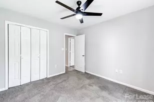 8242 Walnut Creek Ln, Charlotte, NC 28227 - Photo 18