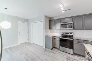 8242 Walnut Creek Ln, Charlotte, NC 28227 - Photo 10