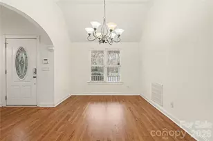 437 Hillcrest Dr, Harrisburg, NC 28075 - Photo 2