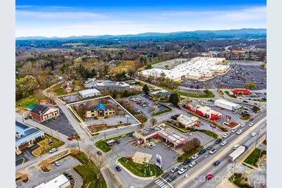 101 Jack Street, Hendersonville, NC 28792 - Photo 8