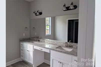 1107 Mayfield Circle NW, Conover, NC 28613 - Photo 12