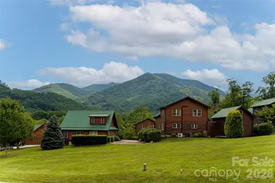 649 Panoramic Loop, Maggie Valley, NC 28751 - Photo 2