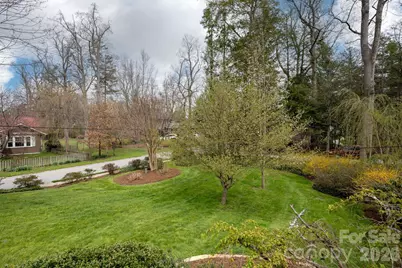 1126 4th Avenue W, Hendersonville, NC 28739 - Photo 8