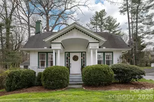 1126 4th Ave W, Hendersonville, NC 28739 - Photo 1