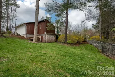 1126 4th Avenue W, Hendersonville, NC 28739 - Photo 30