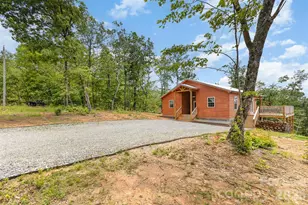 7025 Martin Ln, Morganton, NC 28655 - Photo 4