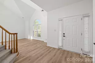 8512 Egerton Dr, Charlotte, NC 28277 - Photo 4