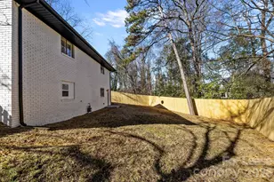 801 Davenport St, Charlotte, NC 28208 - Photo 20