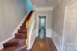5532 Werburgh St, Charlotte, NC 28209 - Photo 2