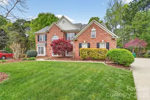 10804 Carmody Ct, Charlotte, NC 28277 - Photo 2