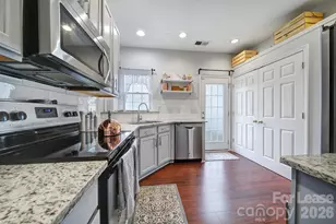 12252 Stratfield Pl Cir, Pineville, NC 28134 - Photo 24