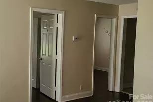 3106 Capitol Dr, Charlotte, NC 28208 - Photo 4