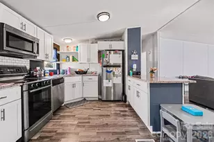 4106 Olga Ct, Dallas, NC 28034 - Photo 10