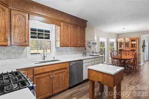 763 Country Club Ext, Wilkesboro, NC 28697 - Photo 22