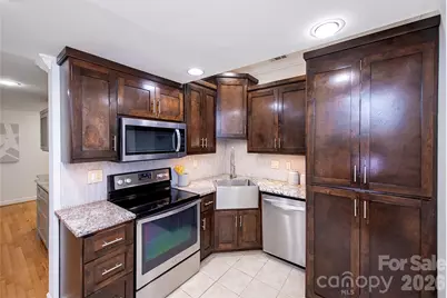 939 Linda Lane, Charlotte, NC 28211 - Photo 32