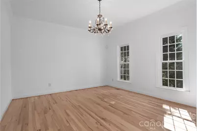 939 Linda Lane, Charlotte, NC 28211 - Photo 4