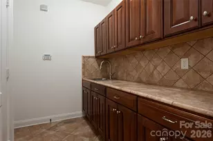 939 Linda Ln, Charlotte, NC 28211 - Photo 16