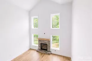 366 Mistletoe Trail, Hendersonville, NC 28791 - Photo 4
