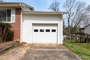 56 Skyview Terrace, Asheville, NC 28806 - Photo 6