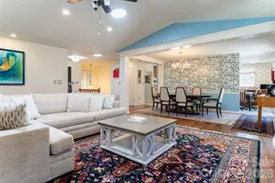 106 Oak Hollow Ct, Asheville, NC 28805 - Photo 10