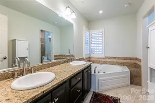 106 Oak Hollow Ct, Asheville, NC 28805 - Photo 24