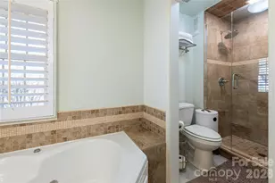 106 Oak Hollow Ct, Asheville, NC 28805 - Photo 26
