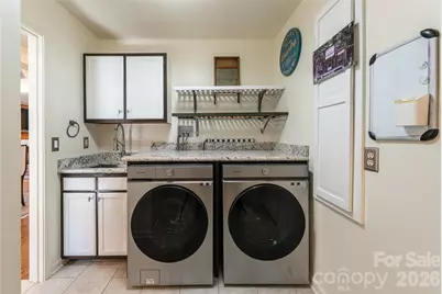 106 Oak Hollow Court, Asheville, NC 28805 - Photo 20