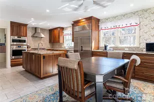 106 Oak Hollow Ct, Asheville, NC 28805 - Photo 18