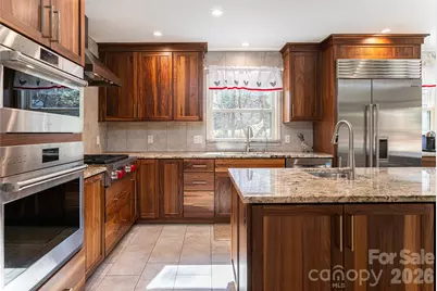 106 Oak Hollow Court, Asheville, NC 28805 - Photo 14