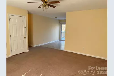 86 34th Avenue NW, Hickory, NC 28601 - Photo 8