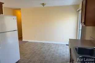 86 34th Ave NW, Hickory, NC 28601 - Photo 6