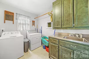 318 N Elm St, Marshville, NC 28103 - Photo 36