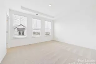 3013 Rexton Ln, Charlotte, NC 28262 - Photo 10