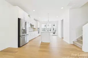 3013 Rexton Ln, Charlotte, NC 28262 - Photo 8