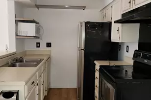 9607-G Vinca Circle, Charlotte, NC 28213 - Photo 2