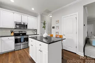 716 Robert Moses Dr, Gastonia, NC 28056 - Photo 8