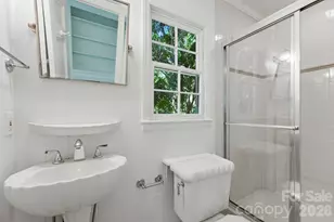 5520 Sharon View Rd, Charlotte, NC 28226 - Photo 36