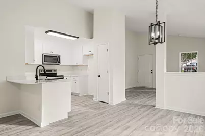 6123 McIntyre Ridge Drive, Charlotte, NC 28216 - Photo 10